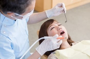 抜歯前の処置